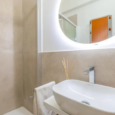 아파트 Maison Farini *