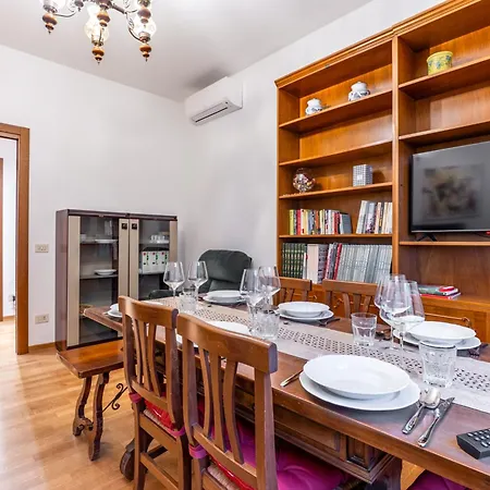 Maison Farini פירנצה