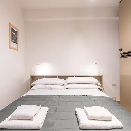 Maison Farini 아파트