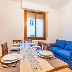 Maison Farini Lägenhet *